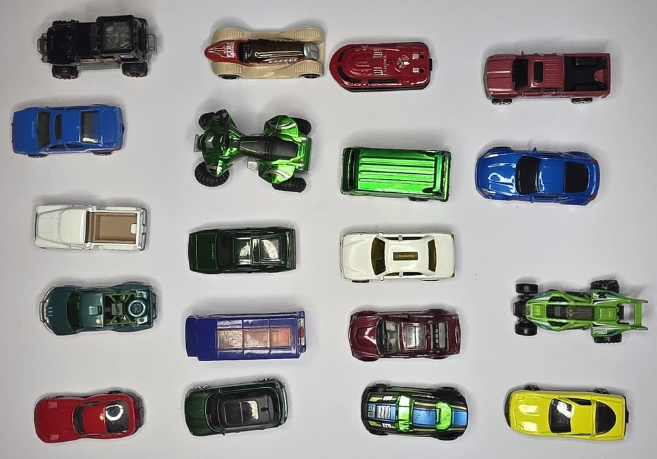 Lote de carros estilo Matchbox, Hot Wheels e Matchbox - Imagem 1 de 1