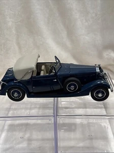 Danbury Mint 1934 Hispano-Suiza J12 Blue Diecast Car 1/24 Scale w/Box - Picture 1 of 5