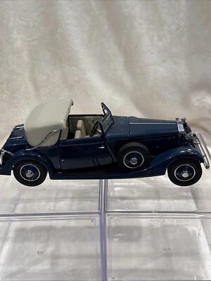 Danbury Mint 1934 Hispano-Suiza J12 Blue Diecast Car 1/24 Scale w/Box - Image 1 of 4