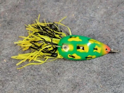 The Original Moss Boss By Swamp Fox Iscas Isca de Pesca Topwater Bass Pike... - Imagem 1 de 4