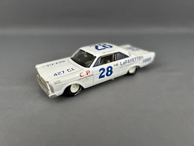 Acción personalizada escala 1/24 1966 Fred Lorenzen #28 LaFayette Ford Galaxie Foto 1 de 4