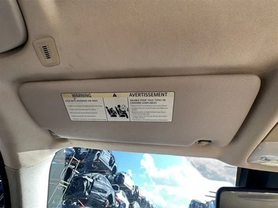 司机左遮阳板适用于 12-18 宝马 320i 1383811 — 第 1/4 张图片