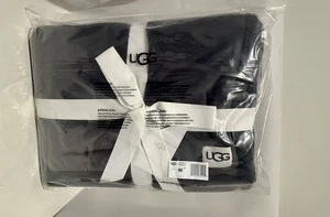 UGG DUFFIELD II THROW BLANKET THICK PLUSH BLACK HEATHER 50X70 NEW $98 - Picture 1 of 3