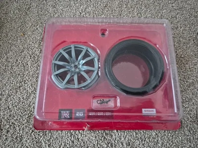 1/8 Scala EAGLEMOSS Costruisci La Tua NISSAN R35 GT-R Auto Numero 20 - Immagine 1 di 3