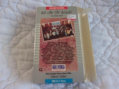 WE ARE THE WORLD VIDEO EVENT VHS MICHAEL JACKSON LIONEL RICHIE QUINCY JONES 80'S - Image 1 of 4