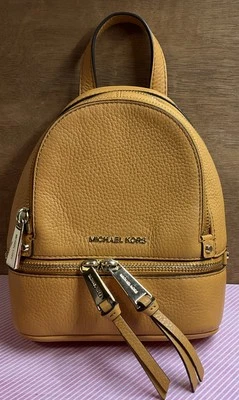 Сумка через плечо Michael Kors XS рюкзак с откидным верхом шагреневая кожа - Изображение 1 из 4