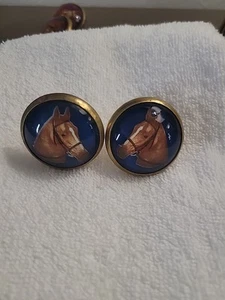 Bridle Rosette's Horse Head Blue Background 2 in brass and glass - Picture 1 of 6