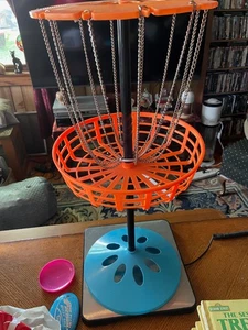 Wham O Mini Frisbee Golf Championships Set inklusive Korb 6 Scheiben Marker - Bild 1 von 2