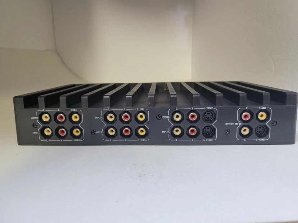 NEW AV Audio Video + S VIDEO System Selector 6 Input Retro Gaming Switch #1E - Image 1 of 3