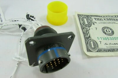 New Amphenol Circular Mil Spec Connectors Size 14 19-Pin Flanged Male Receptacle - Image 1 of 4