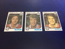 3 Manchester United Monty Gum Football Now Trading Cards 1975/76