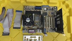 ASUS P4PE ATX Intel Pentium 4 1800 512 MB Matrox G45 Doble VGA y Sonido SB0460 - Imagen 1 de 7