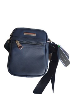 Diseno de Bolsos para Hombre de Tommy Hilfiger | FASHIOLA.es - Página 5