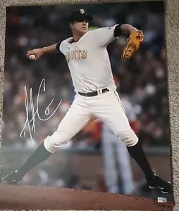 Matt Cain Signed 16x20 Photo- RING Ceremony JERSEY MLB Holo - Picture 1 of 3