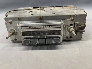 1963 1964 Oldsmobile Dynamic Super 88 98 Jetstar Starfire Delco AM Radio Dash OE - Picture 1 of 8