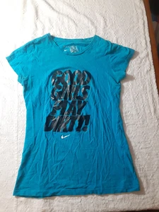 NIKE donna buone ragazze gioca sporca! T-shirt cotone, piccola, verde acqua - Foto 1 di 3