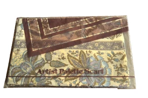 AVON Artist Palette Damas Bufanda De Colección Años 80 Nuevo Con Etiquetas Italia FLORAL Azul/Verde/Púrpura - Imagen 1 de 4
