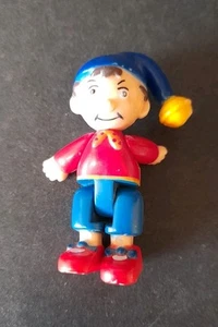 Noddy Figure Toy Retro SMALL PLASTIC Sitting Position 6.cm Collectable - Picture 1 of 4