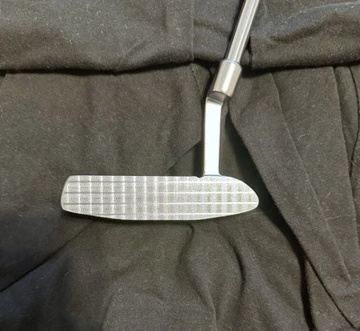 Sizemore Collection Player SB-2C IND-X Face Milled Putter 34-1/2” Production Run - Image 1 of 4