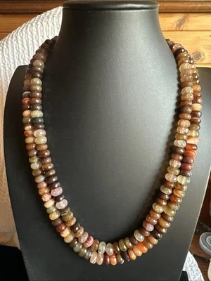 Collar de doble cuerda Jay Kin con piedras preciosas facetadas naturales. Cierre 925 Foto 1 de 4