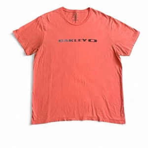 Oakley Software Performance Y2K Coral Pink Shirt Logo Graphic Surfwear Size 2XL - Picture 1 of 4