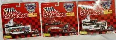 Лот товаров Racing Champions NASCAR 50-я годовщина 3 товара. 3 самосвала с автомобилями. - Изображение 1 из 4