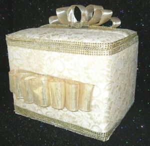 Small GOLDEN WEDDING CARD MONEY Padded PARTY BOX Gold Shimmer LACE Trim Handmade