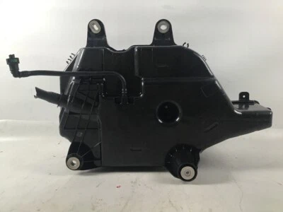 tanque de AdBlue FORD Transit V363 2.0 TDCi 125 kW 2.0 TDCi - Imagen 1 de 4