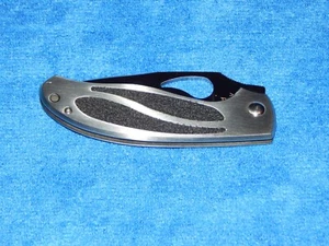 Spyderco BY18 Byrd Series Catbyrd Plain Edge Folding Knife, 2008 Discontinued - Picture 1 of 8