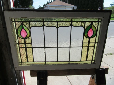 ~ ANTIQUE STAINED GLASS TRANSOM WINDOW TULIPS 2 OF 2 ~ 31.5 X 20 ~ SALVAGE Cover