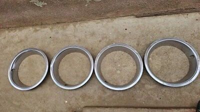 Chevy Monte Carlo 1976 original GM 15" juego de llantas de anillo de ajuste (4) Foto 1 de 4