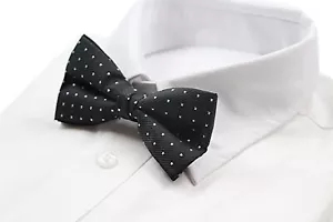 Mens Black & Silver Star Polka Dot Patterned Bow Tie - Picture 1 of 4
