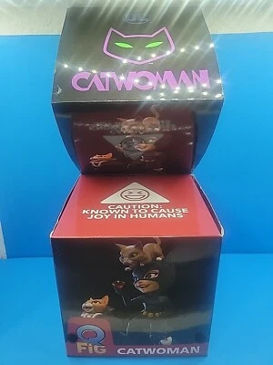 Figura Elite Quantum Mechanix Catwoman Q-Fig Foto 1 de 4