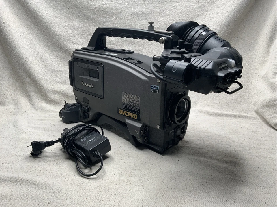 Panasonic AJ-D610WBP DVCPRO Professional Camcorder  - Image 1 of 4