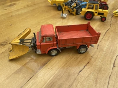 VINTAGE DINKY TOYS 439 FORD D800 SNOW PLOUGH & TIPPER - Rare All Orange - Image 1 of 4