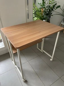 Kleiner klappbarer Computertisch mit Regal, Schreibtisch für das Heimbüro - Bild 1 von 2