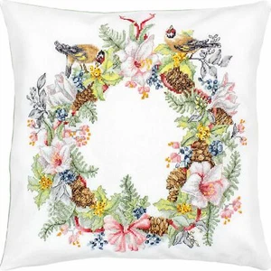 Luca-S Christmas Crown Embroidery Cushion Kit PB210 - Picture 1 of 4