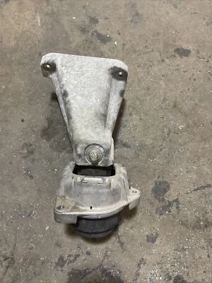 10-19 BMW F07 550i GT 650i 750i 4.4 V8 N63 MOTOR MONTAJE MOTOR DELANTERO IZQUIERDO OEM Foto 1 de 4