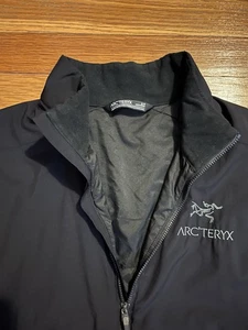 Arc’teryx Atom Vest Zip Up Men’s Black Outdoor Hiking Lightweight Size Small - Picture 1 of 4