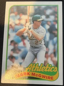 Mark McGwire 1989 Topps #70 Oakland Athletics - Picture 1 of 2
