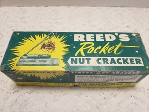 Vintage Arthur W. REED'S ROCKET NUT CRACKER Model R-300 w/Original Box - Picture 1 of 5