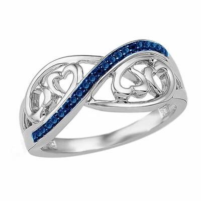 Anillo corazón enchapado en platino con diamantes azules de corte redondo Foto 1 de 4