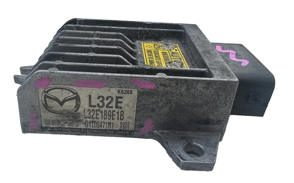 Модуль управления трансмиссией 2006-2009 Mazda 3 2.3 A/T TCU L32E 18 9E1B - Изображение 1 из 1