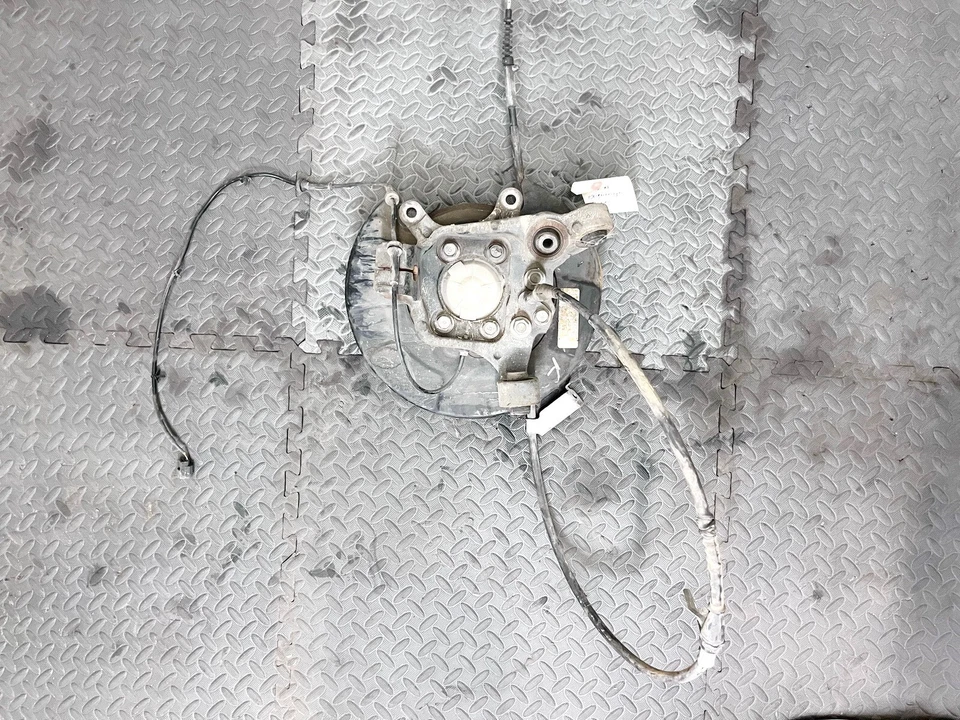 13-20 NISSAN PATHFINDER REAR LEFT LH DRIVER SIDE SPINDLE KNUCKLE HUB OEM - Image 1 of 3