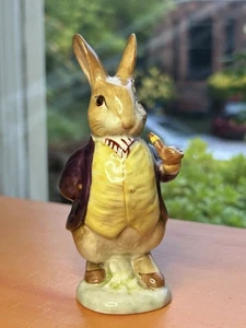 Beatrix Potter Mr Benjamin Bunny BP2a rare Beswick gold oval mint Pipe OUT - Picture 1 of 9