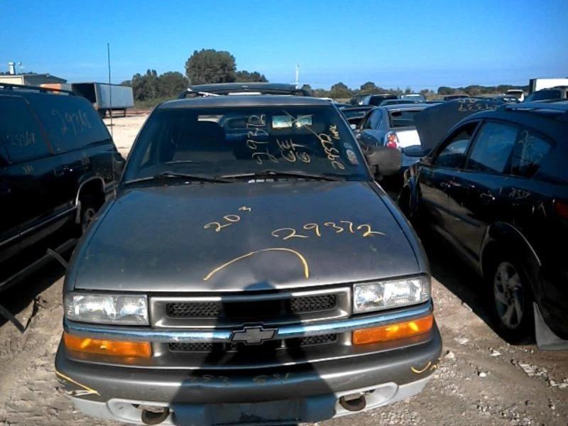 (LOCAL PICKUP ONLY) Roof Glass Fits 98-00 02-09 ENVOY 2270077 Foto 1 de 4