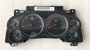 2008 GMC Yukon Sierra Chevy Silverado Speedometer Gauge Cluster 25861677 - Picture 1 of 1