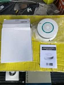 Smart WiFi Smoke Detector And Temperature Detector Combo Replaceable Battery New - Picture 1 of 6
