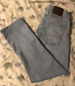 Hollister Men’s Slim Straight Advanced Stretch Light Blue Jeans W28xL28 EUC - Picture 1 of 6