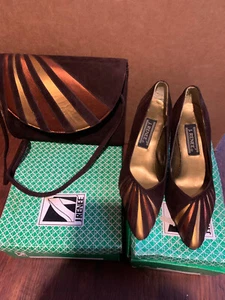 Borsa a mano e scarpe vintage J Renee scamosciata tracolla marrone misura 8,5 M - Foto 1 di 15